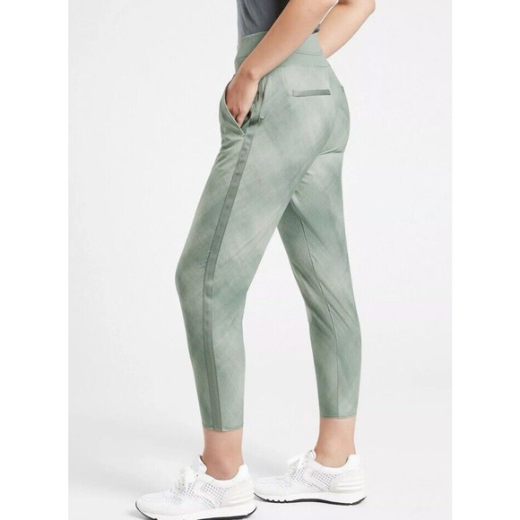 ATHLETA Crop Pants Womens 14 Nolita Slim Tapered Printed Minimalistic Grey Green - Picture 4 of 16